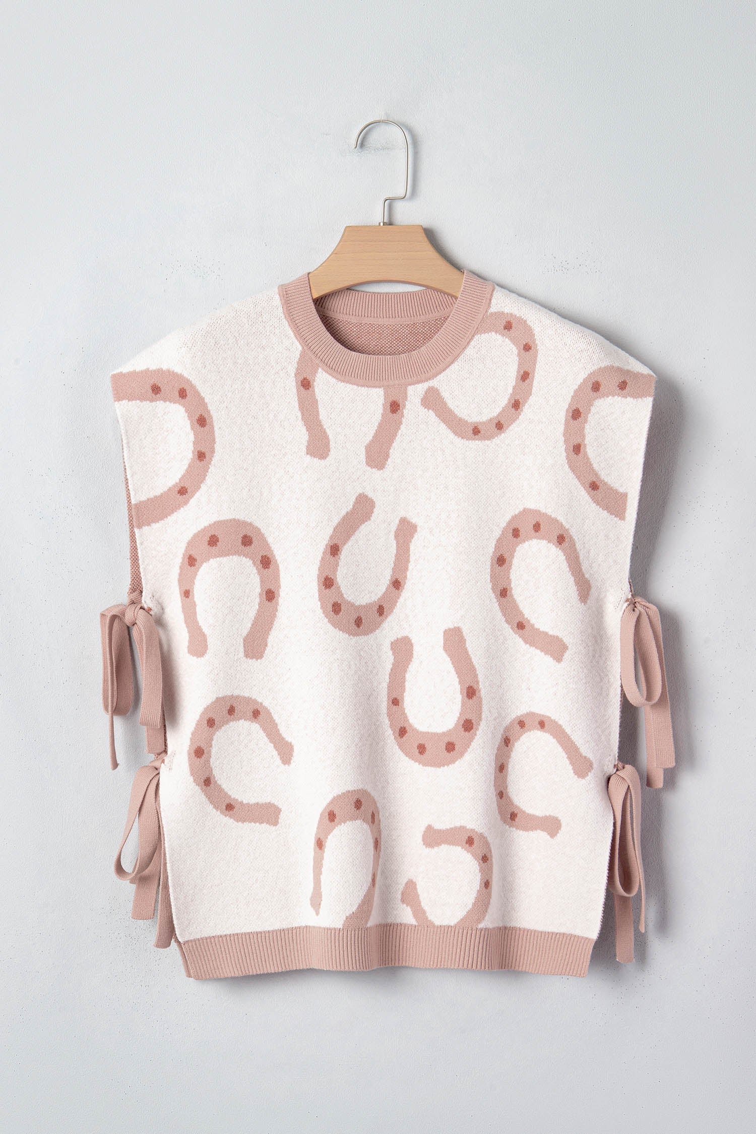 Western Horseshoe Tied Side Cap Sleeve T-Shirt